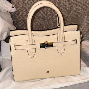 Elegant Cream Handbag